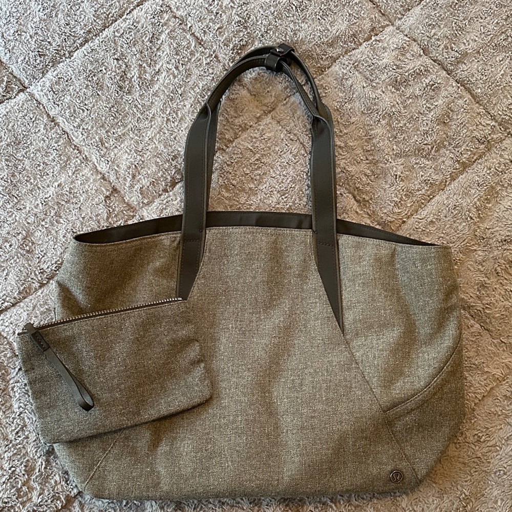 Lululemon Athletica Gray Tote